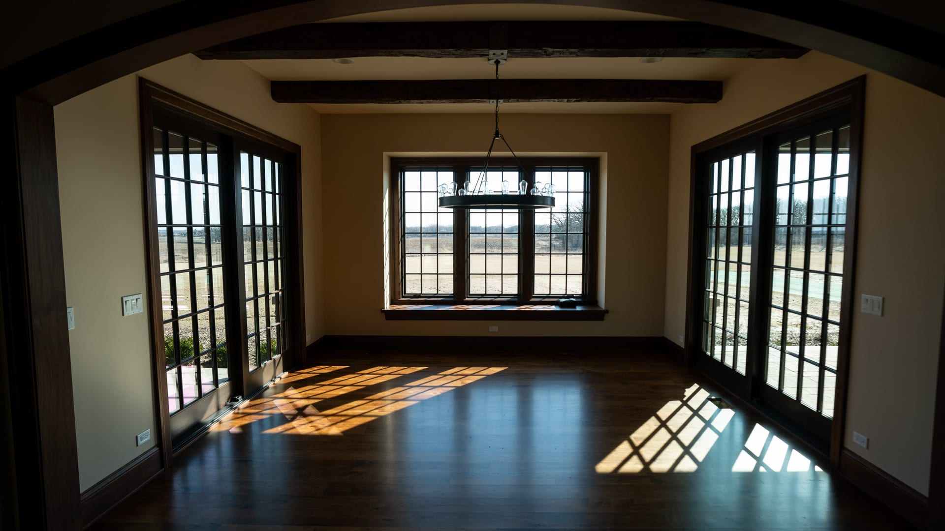Glencoe Beige Living Room Wooden Beams